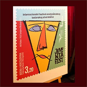 Na Otvaranju Juventafesta 2023 Promovisana Poštanska Marka Posvećena Teatarskom Festivalu Mladih