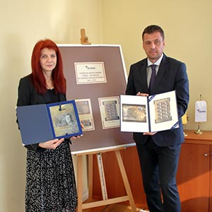 Izdavanjem Poštanske Marke Obilježena 100. Godišnjica Rođenja Hamdije Pozderca