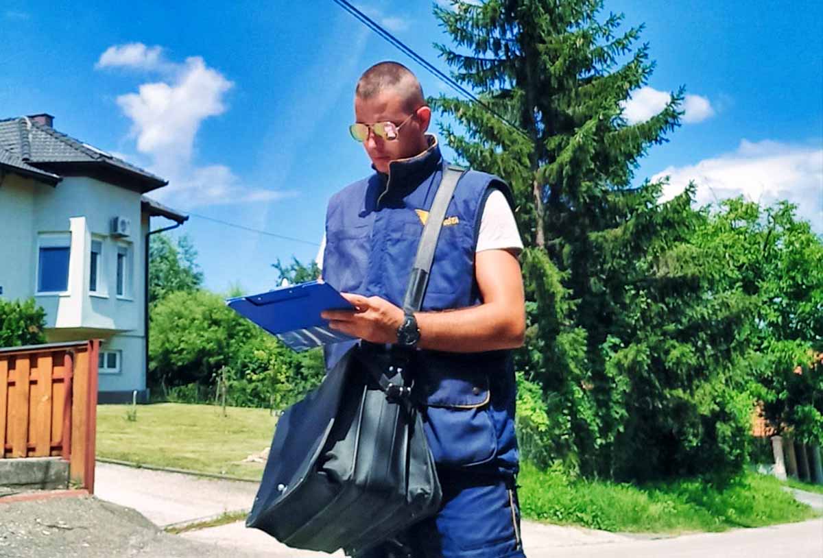 Naš Postar
